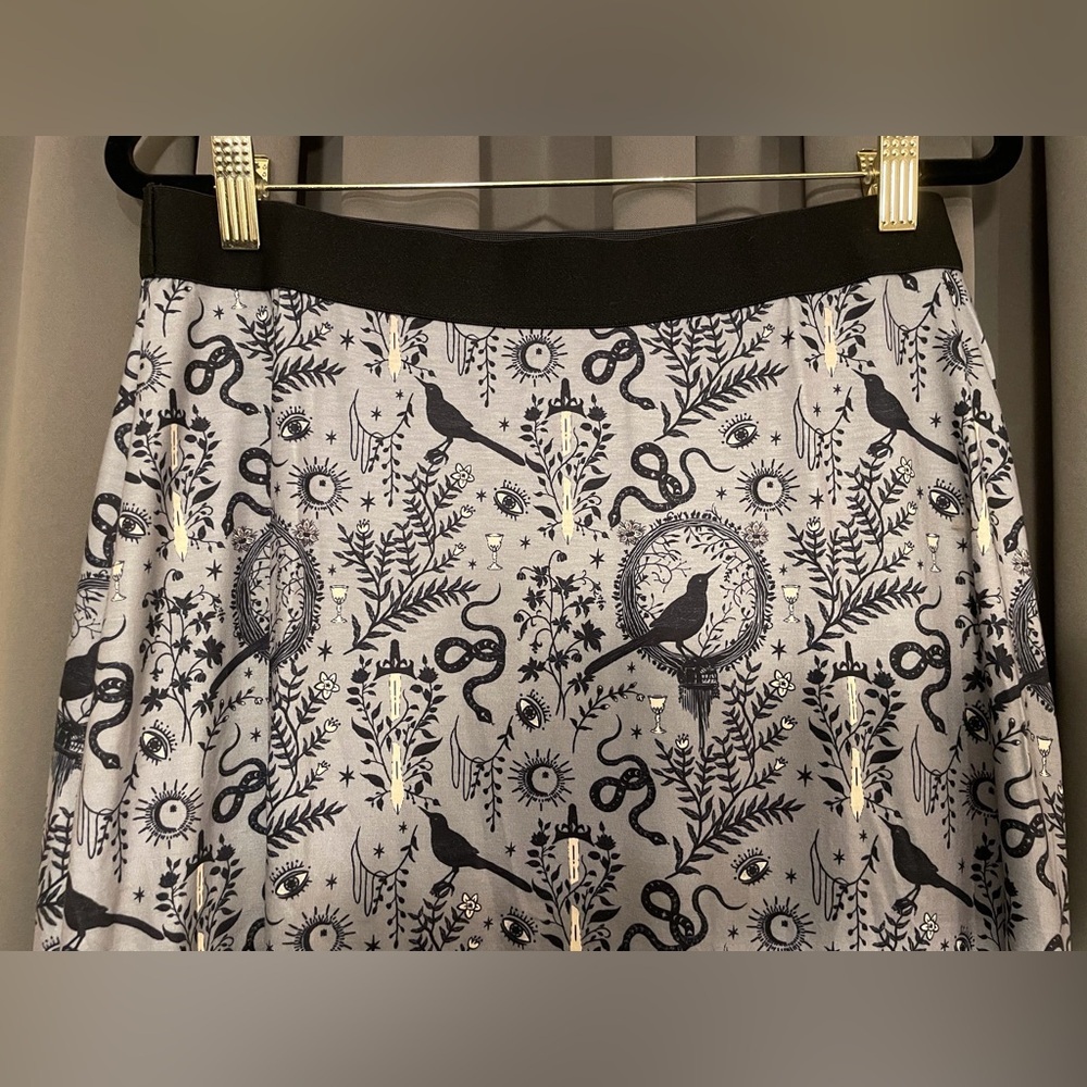 Maxi Skirt with Gothic Symbols Gray & Black Size L - Picture 9 of 15